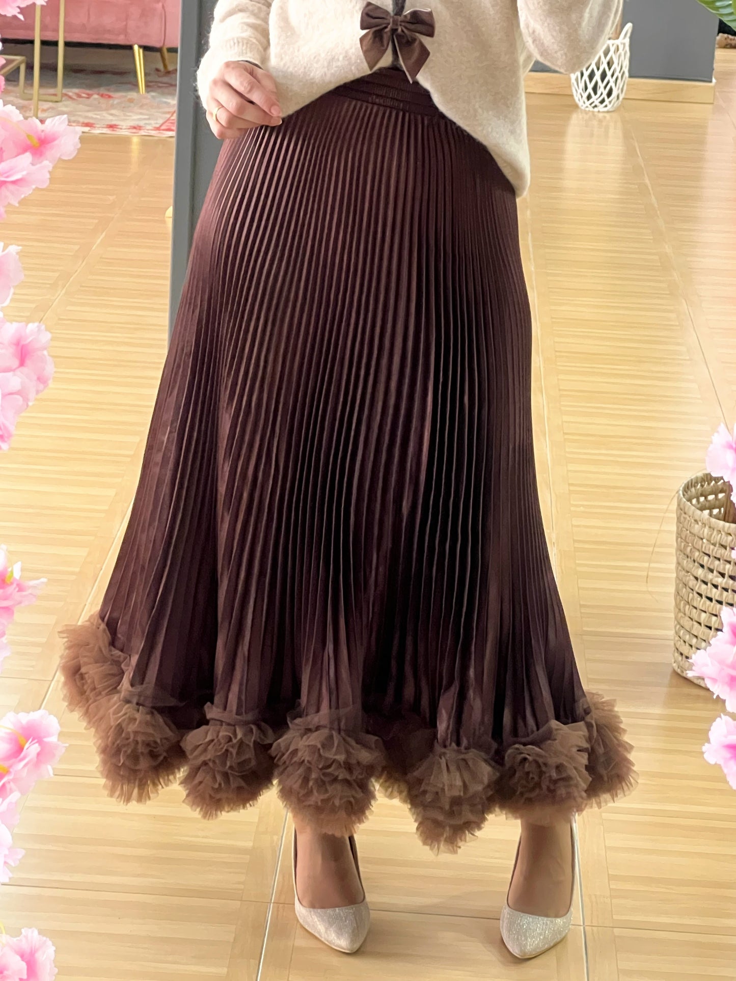 Falda plisada marrón con bajo de tul – Talla única elegante y versátil El Vestidor de Inma