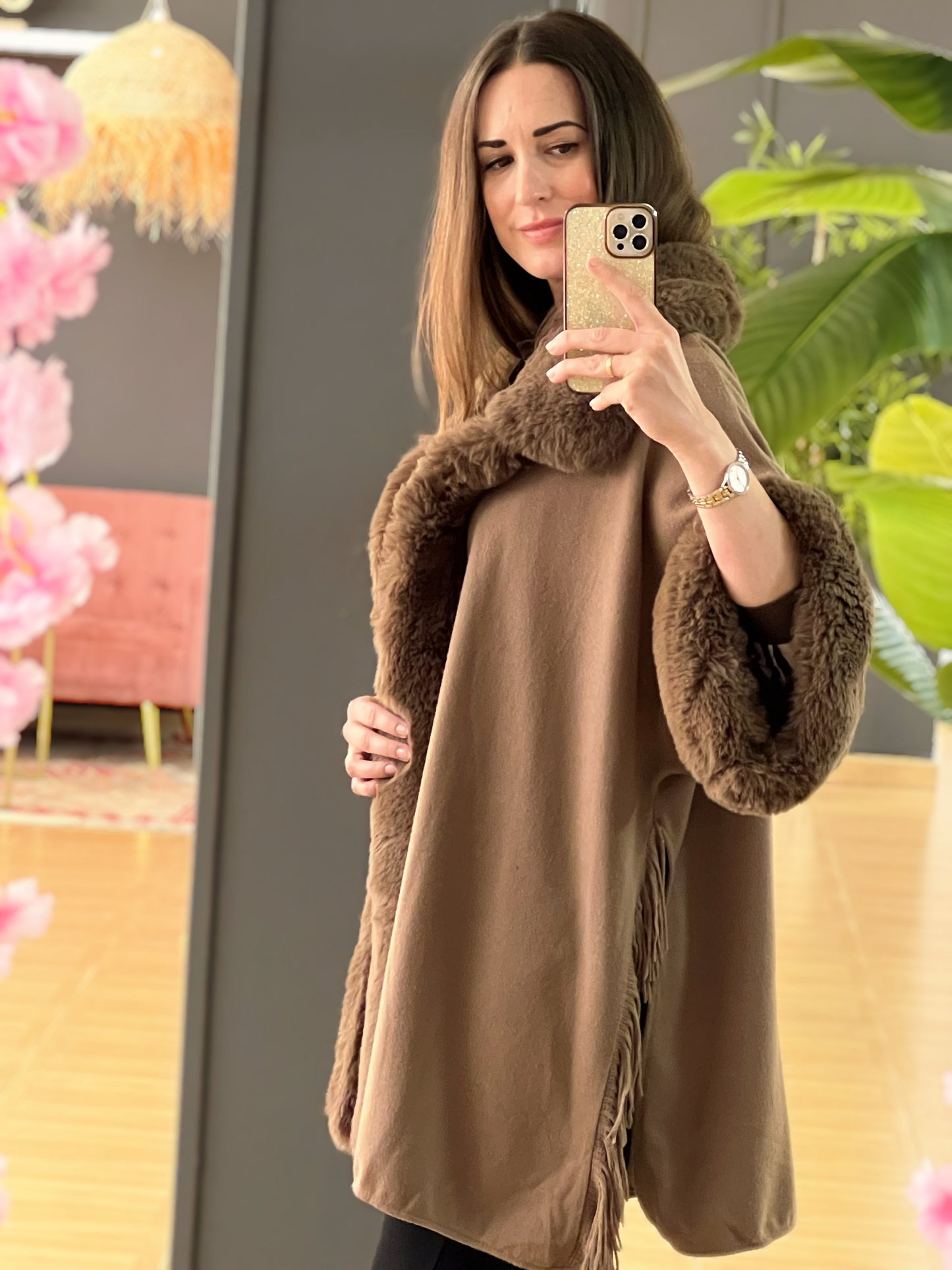 Poncho Marrón con Pelo Suave y Flecos El Vestidor de Inma