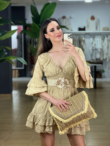 VESTIDO CORTO NIDO DE ABEJA  BORDADO INGLÉS El Vestidor de Inma