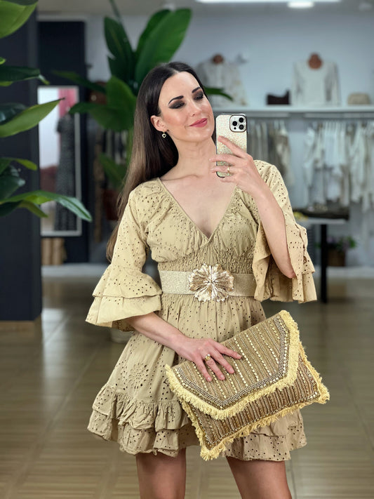 VESTIDO CORTO NIDO DE ABEJA  BORDADO INGLÉS El Vestidor de Inma