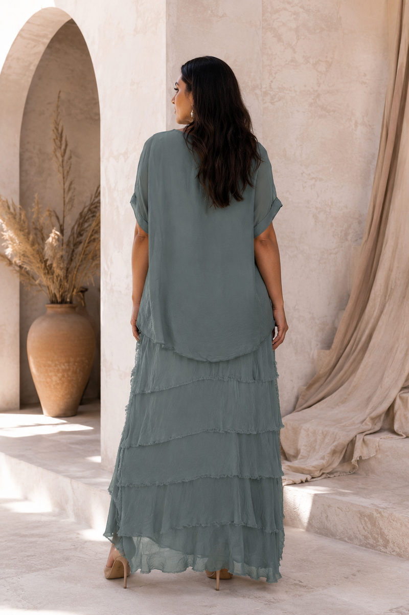 Vestido de Seda con Forro Interior Elástico