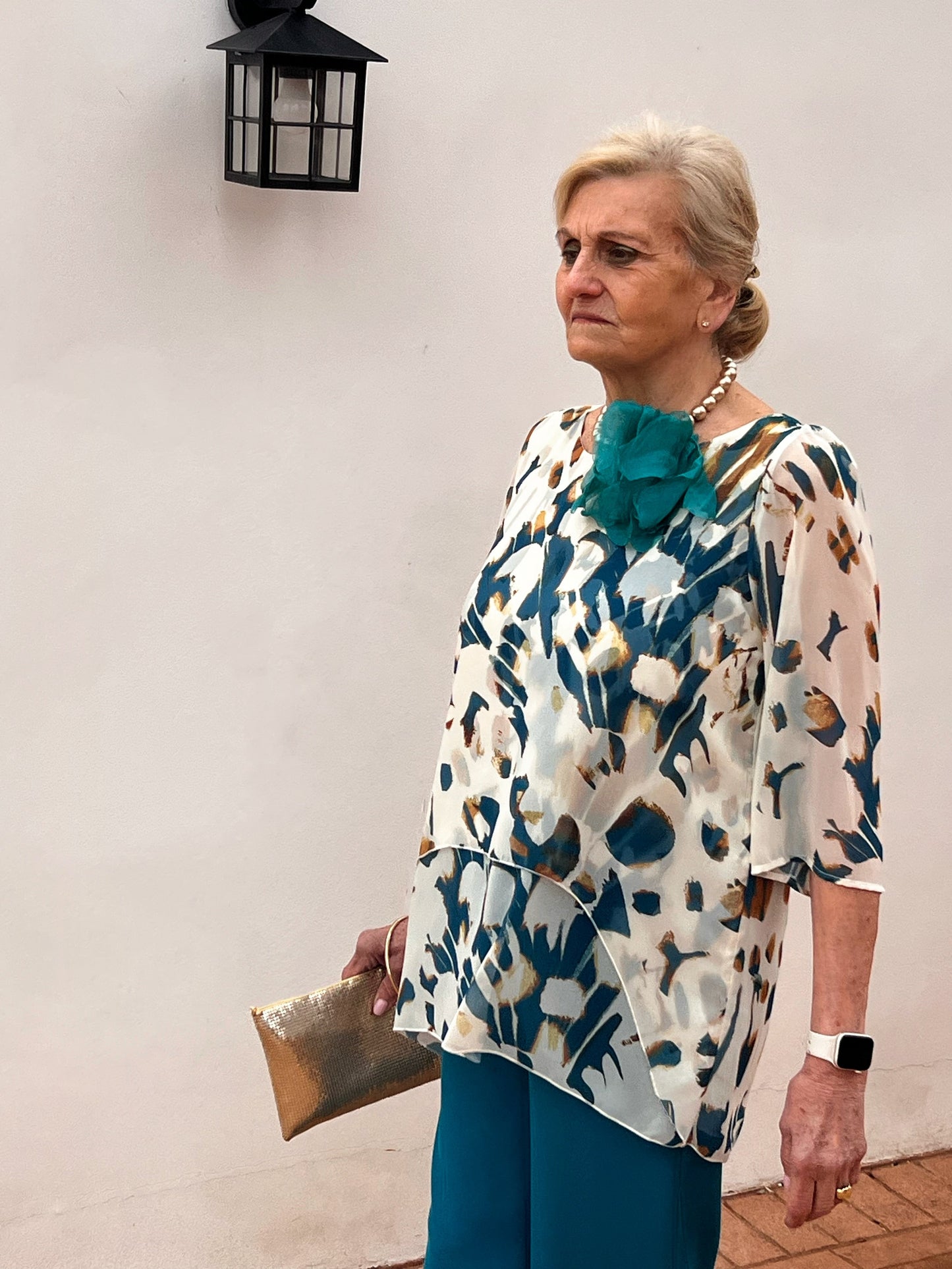 Blusa de fiesta gasa estampada asimétrica — tallas 44, 46 y 48 — diseñada y fabricada en España El Vestidor de Inma