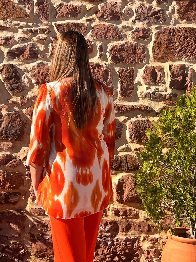 Blusa Mujer Estampado Ikat Naranja · Acuarela · Manga 3/4 · Tallas 42 44 46 | Hecha en España