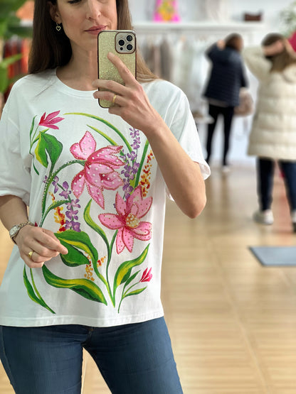 CAMISETA FLORES STRASS