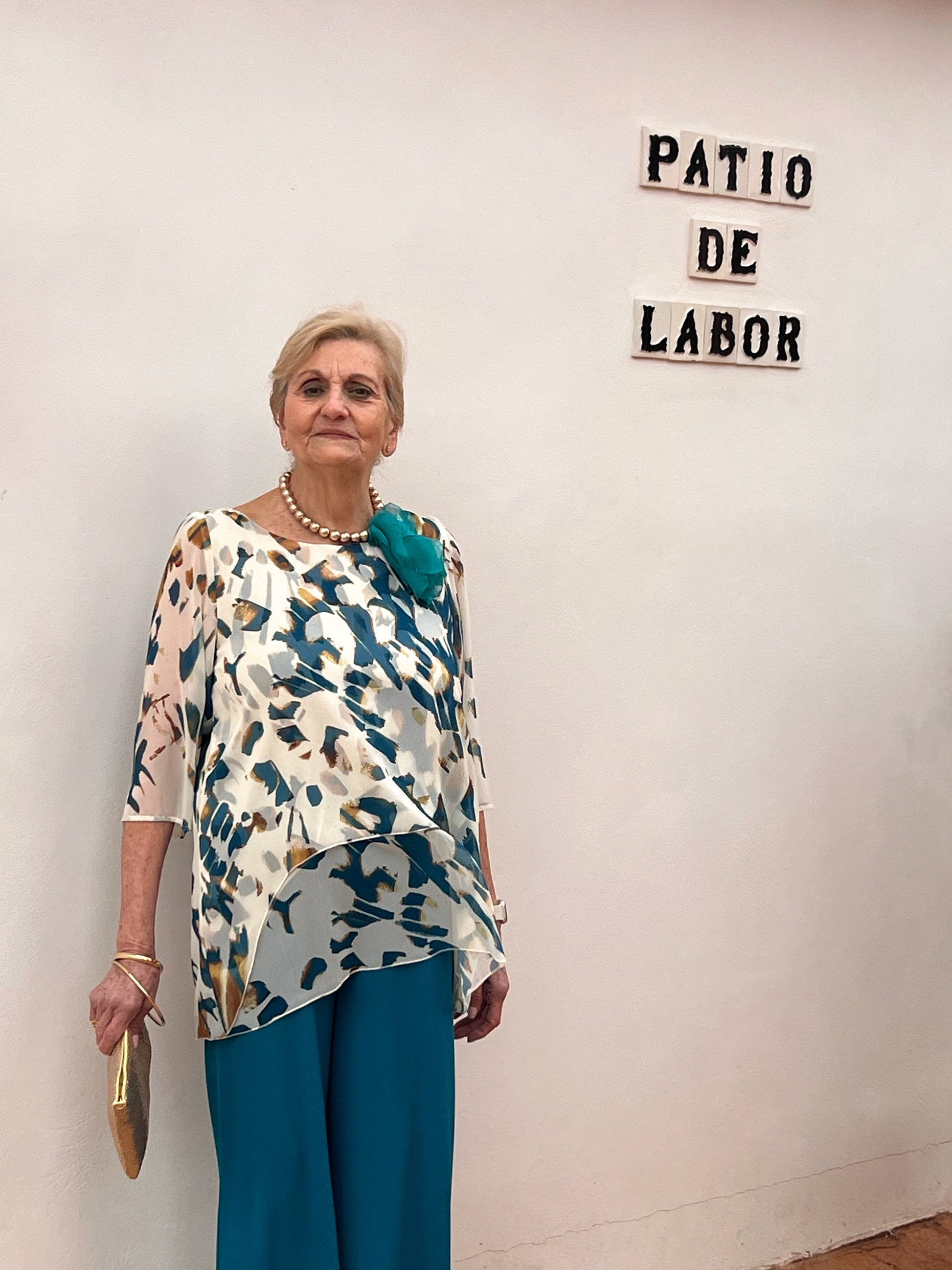 Blusa de fiesta gasa estampada asimétrica — tallas 44, 46 y 48 — diseñada y fabricada en España El Vestidor de Inma
