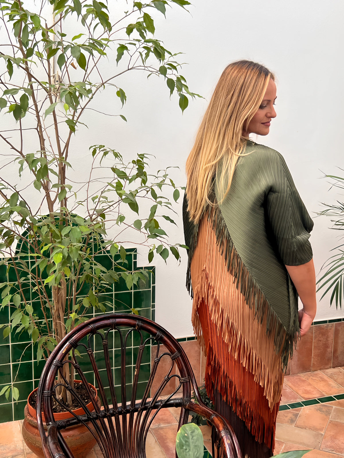 Vestido Invitada Plisado con Flecos El Vestidor de Inma