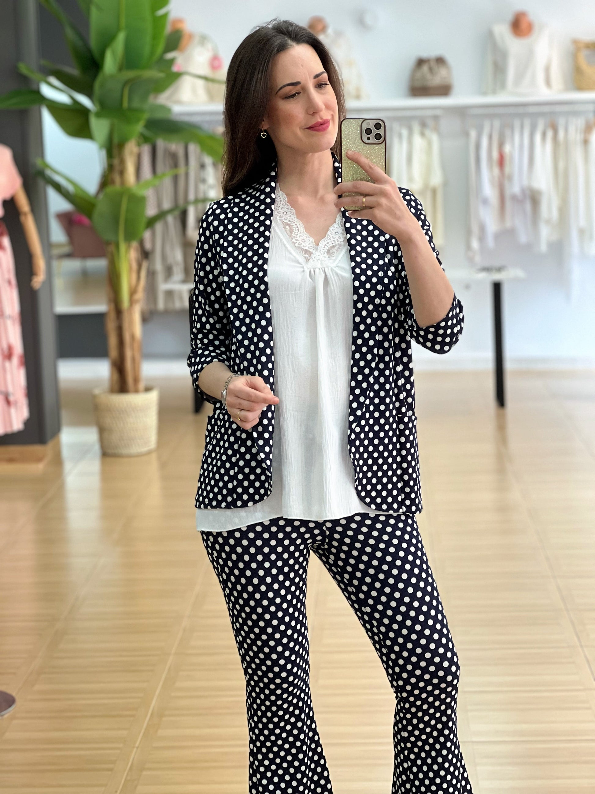 TRAJE LUNARES El Vestidor de Inma