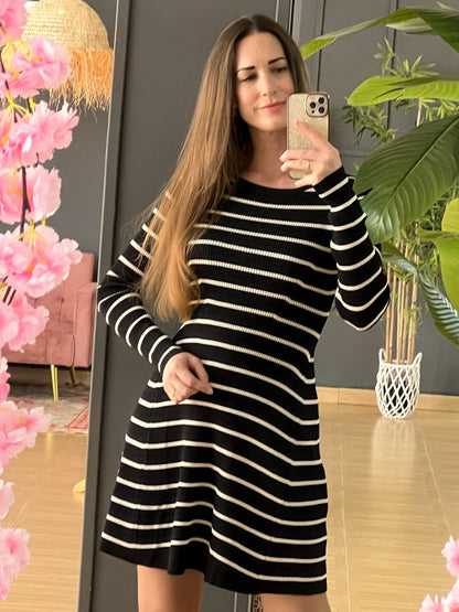 Vestido de Punto Rayas Negro y Beige El Vestidor de Inma
