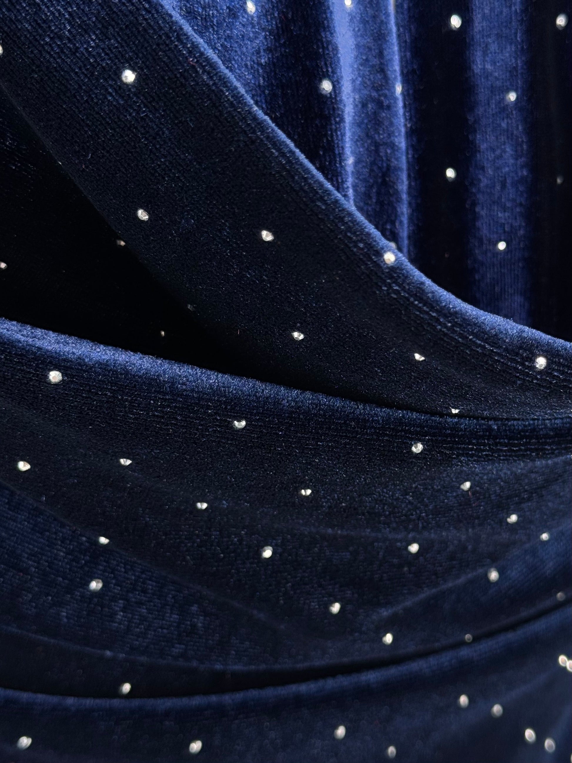 Body de Terciopelo con Strass – Talla Única (Azul o Negro) El Vestidor de Inma