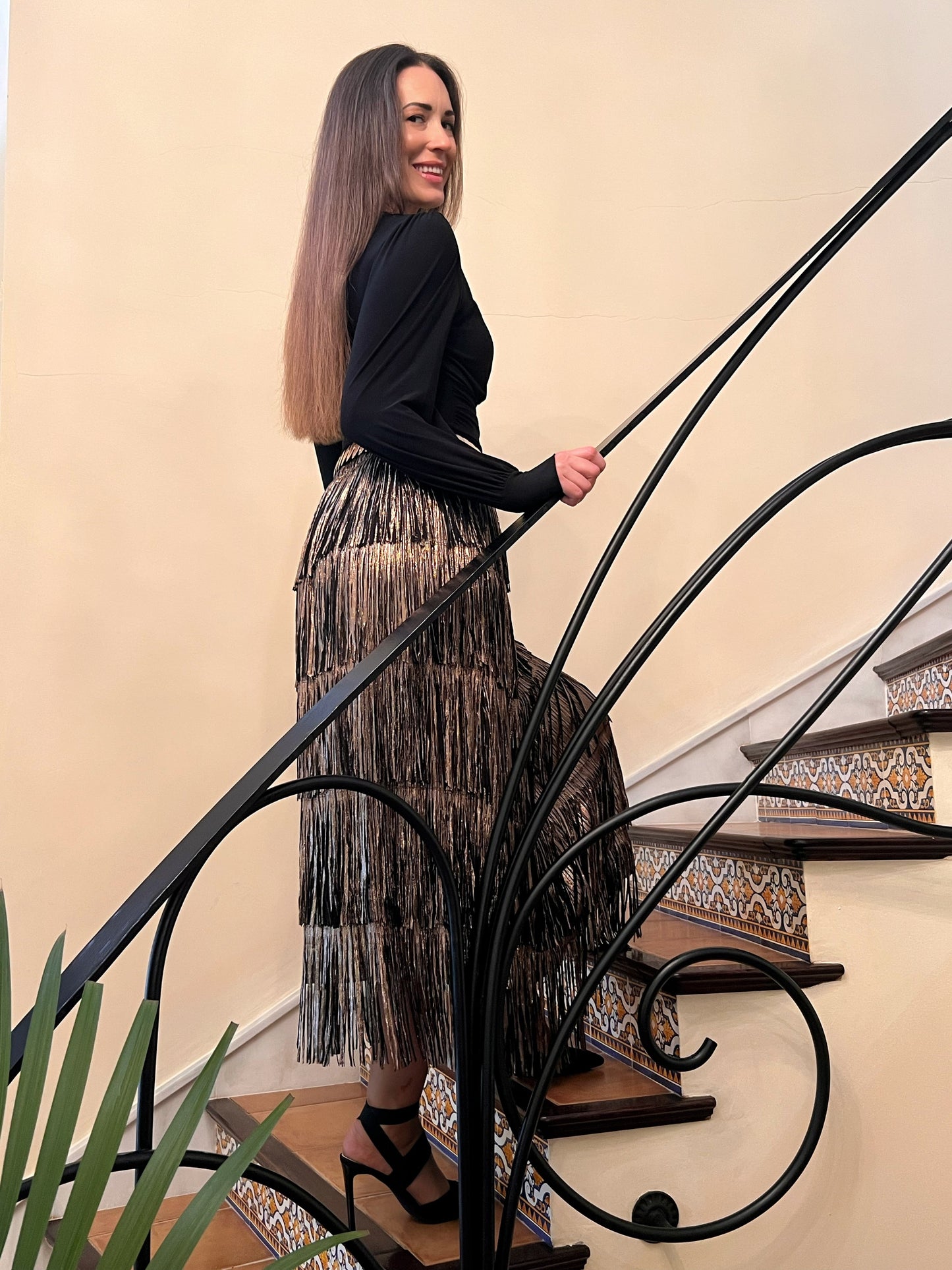 Falda de Flecos Bronce Elástica – Talla Única (36 a 50) El Vestidor de Inma