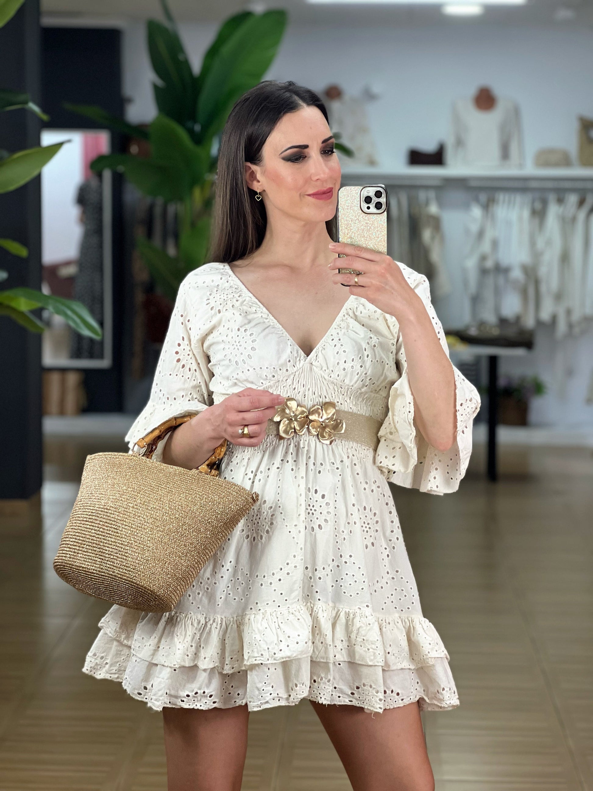 VESTIDO CORTO NIDO DE ABEJA  BORDADO INGLÉS El Vestidor de Inma