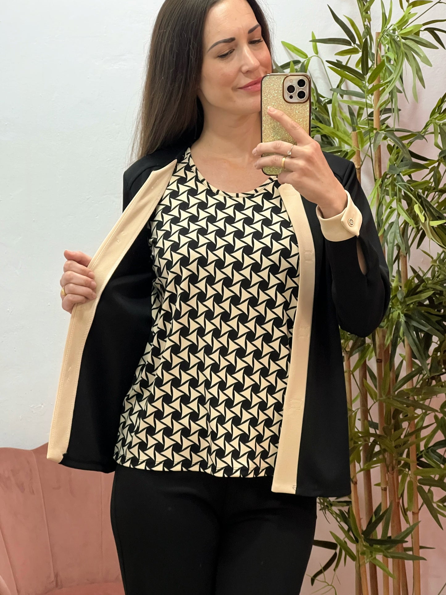 Conjunto Dos en Uno con Jersey Estampado y Chaqueta Integrada – Fabricado en España El Vestidor de Inma