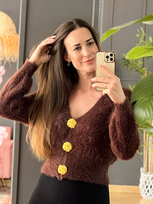 Jersey Peluche Chocolate con Botones Dorados El Vestidor de Inma