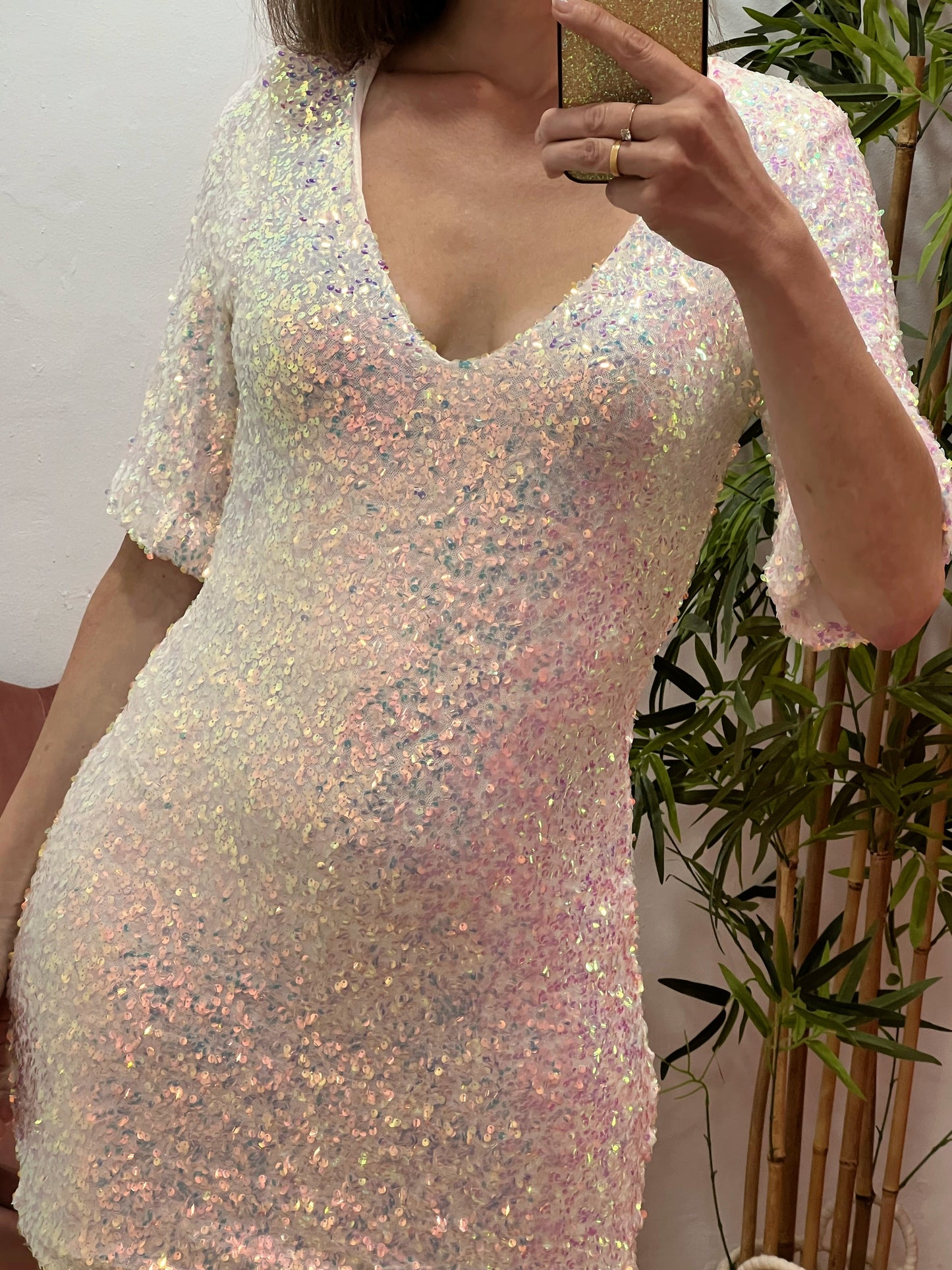 Vestido Blanco Tornasol de Lentejuelas – Talla Única 36 a 42 con Forro y Brillo Iridiscente El Vestidor de Inma