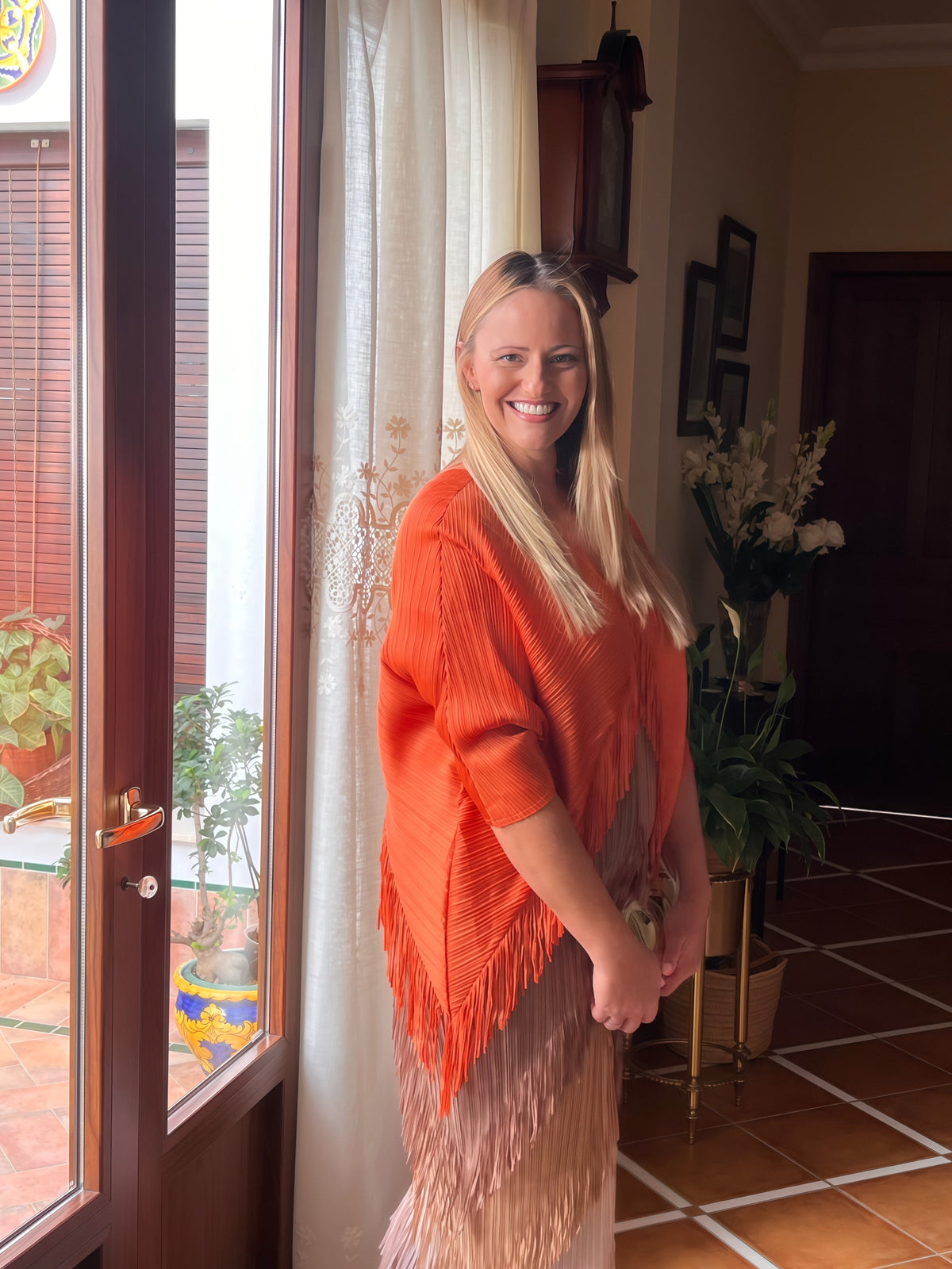 Vestido Invitada Plisado con Flecos El Vestidor de Inma