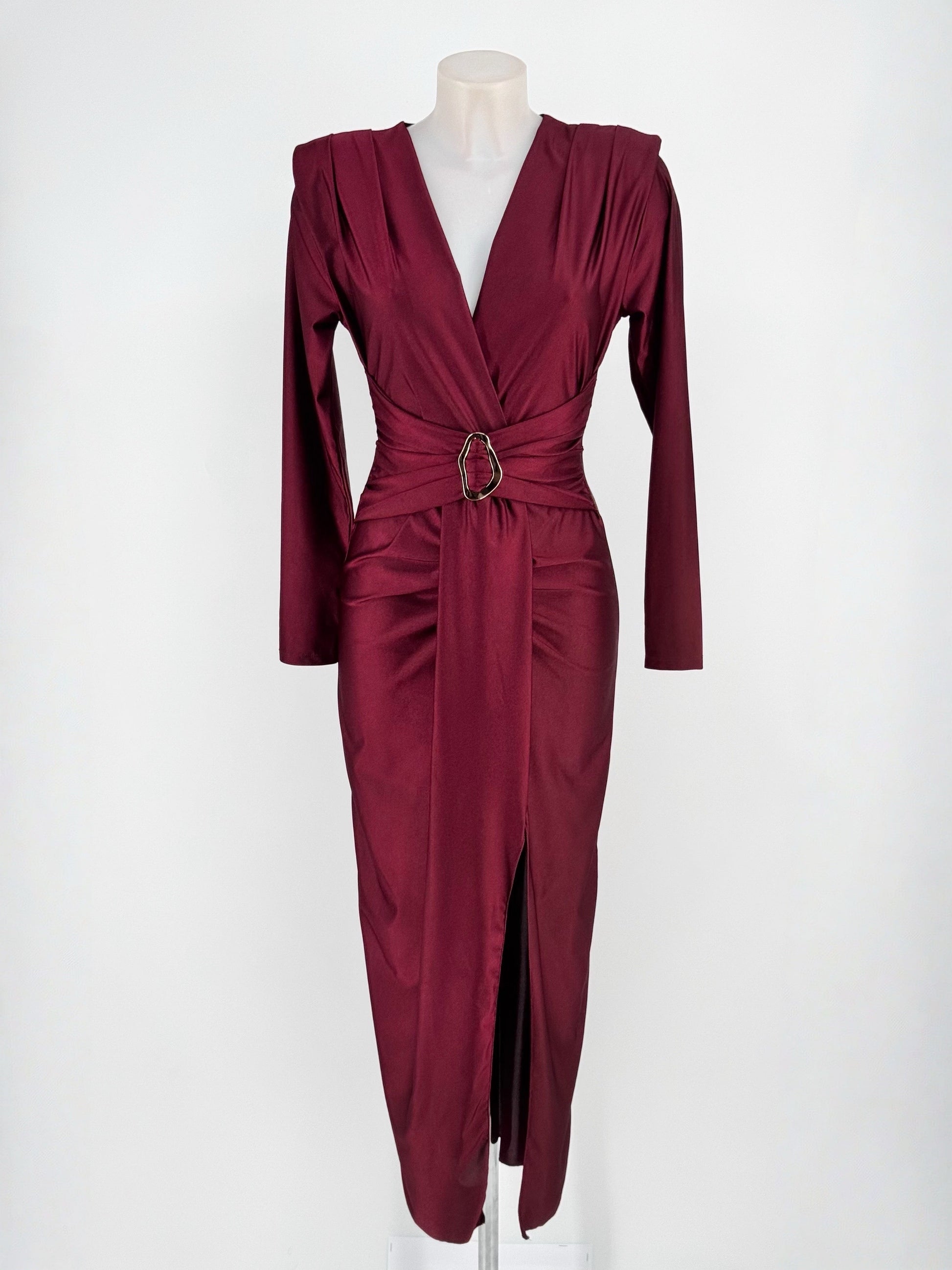 Vestido midi cruzado con hebilla dorada – Talla única elástica El Vestidor de Inma