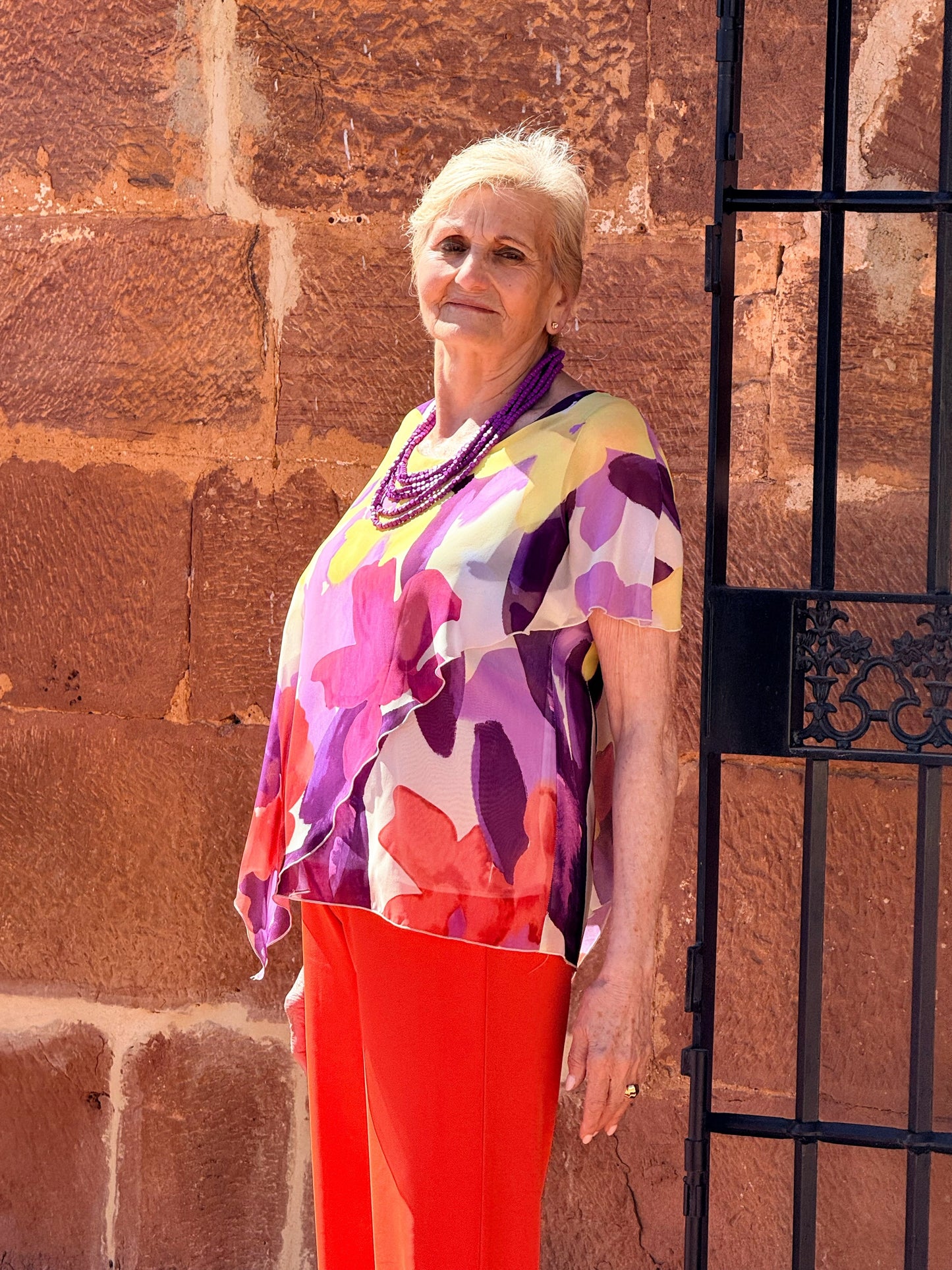 Blusa Floral Mariposa Mujer | Estampado Flores | Tallas M y L | Diseñada y Fabricada en España El Vestidor de Inma