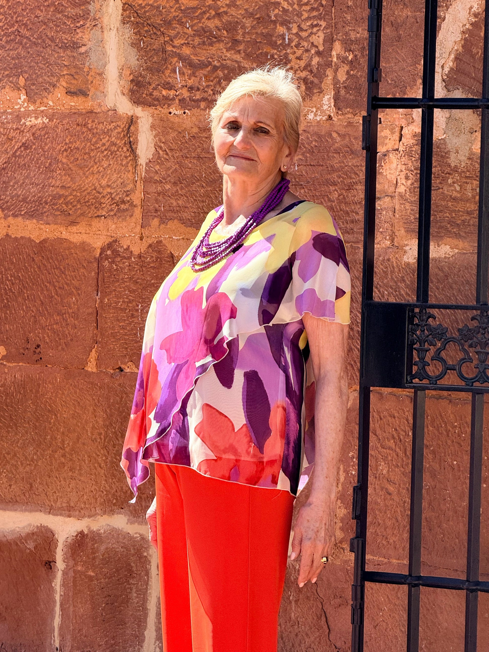 Blusa Floral Mariposa Mujer | Estampado Flores | Tallas M y L | Diseñada y Fabricada en España El Vestidor de Inma