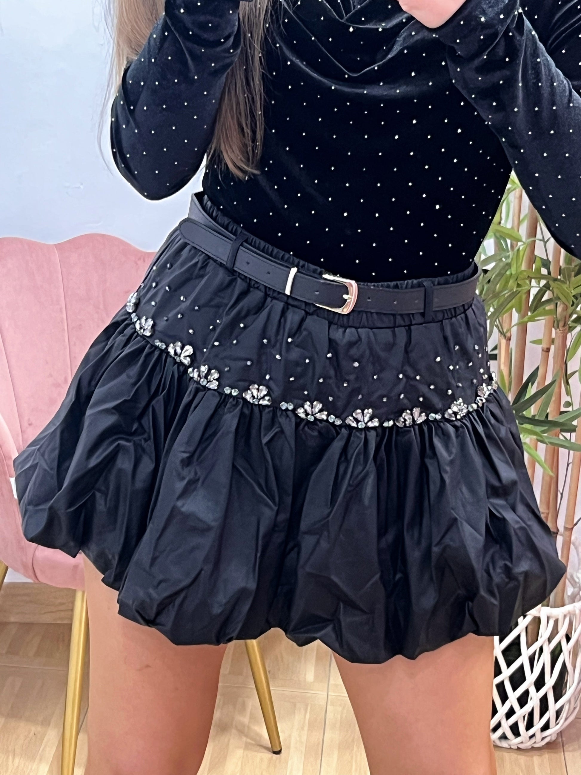 Falda Globo en Polipiel con Pedrería – Pantalón Interior y Cinturón Incluido (Tallas S/M/L) El Vestidor de Inma