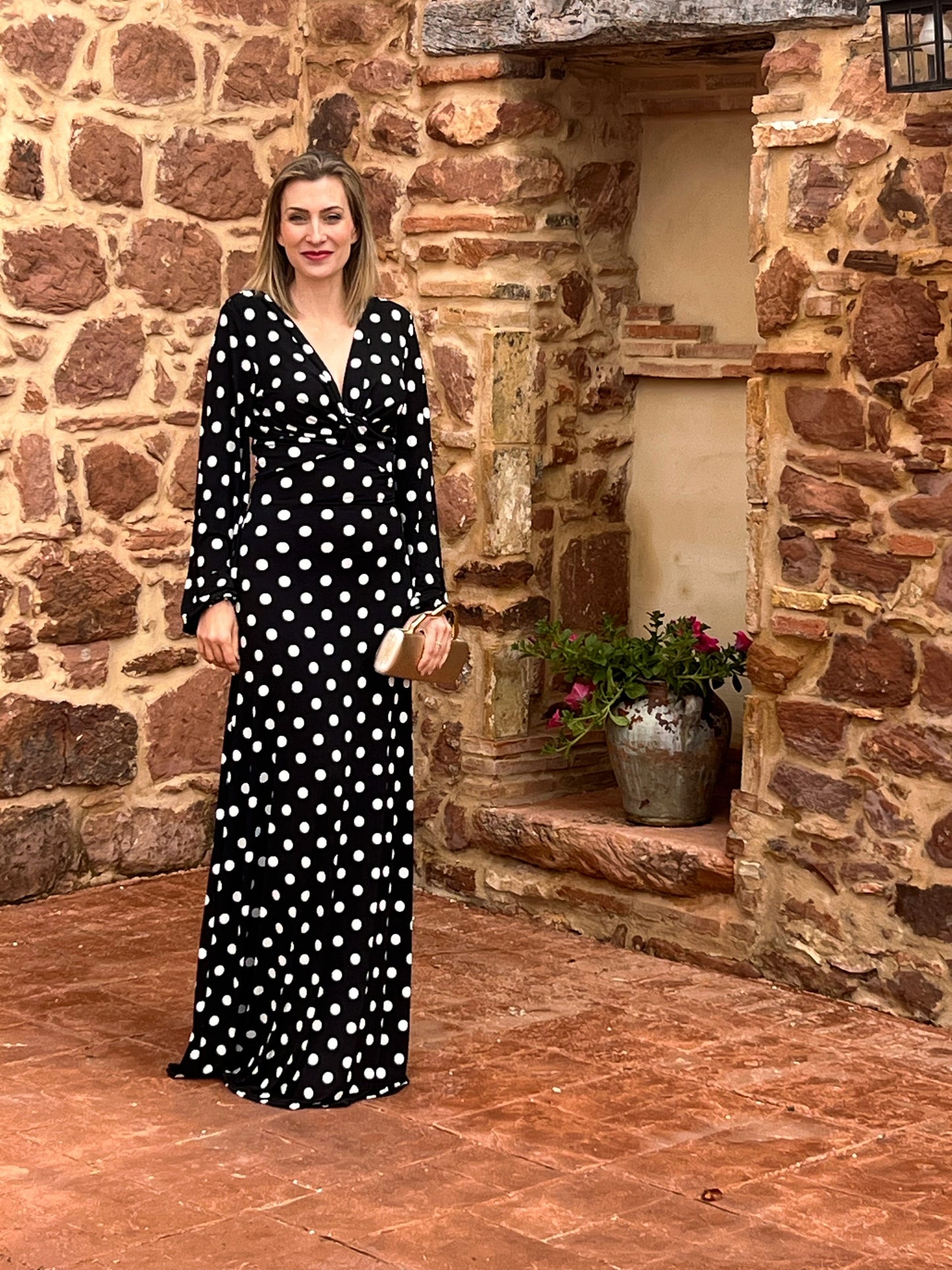 Vestido largo negro lunares blancos escote espalda — Talla Única (34-42) El Vestidor de Inma