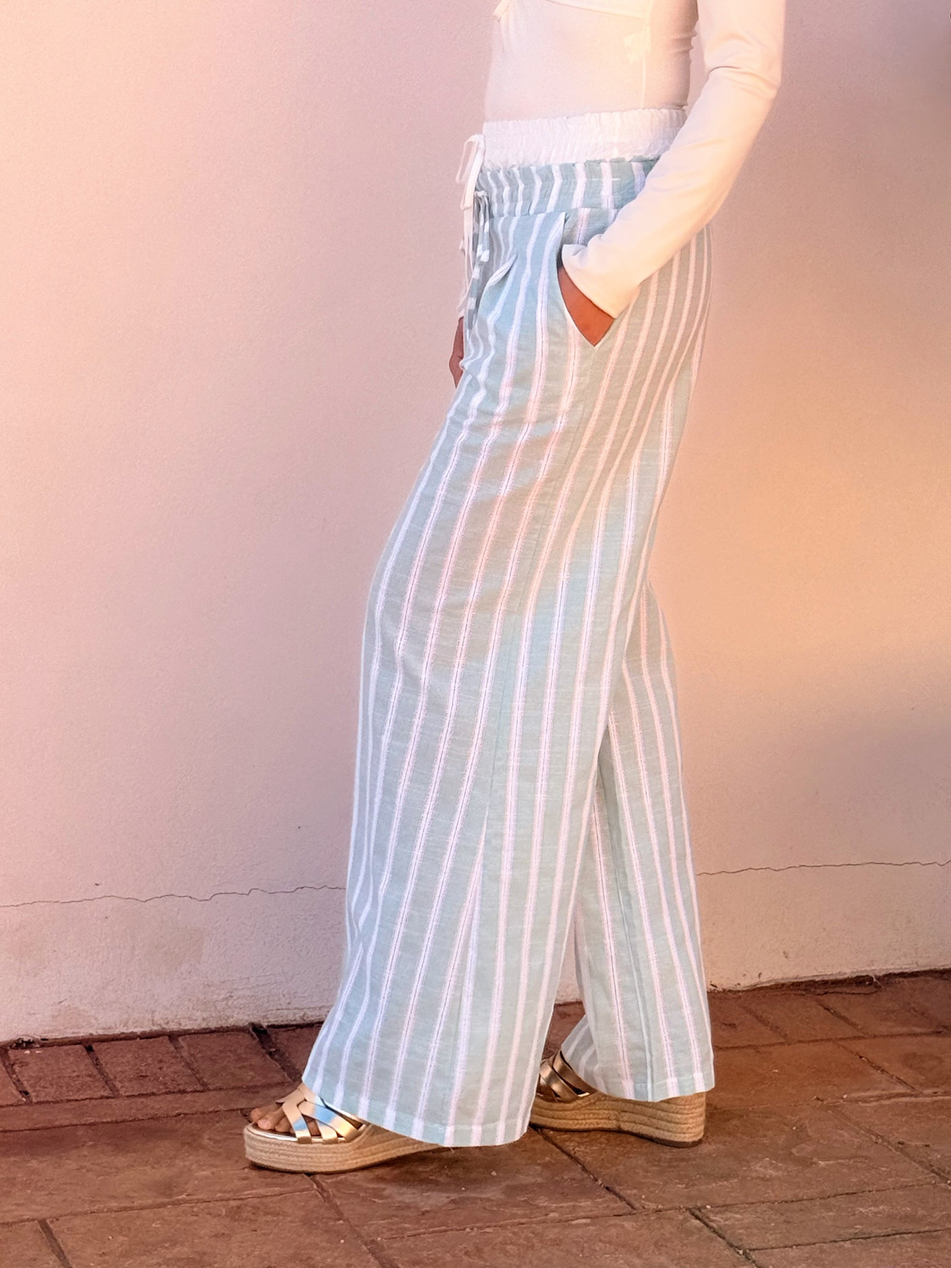 Pantalón Palazzo Rayas con Hilo Dorado – Cintura Elástica | Verano Mujer El Vestidor de Inma