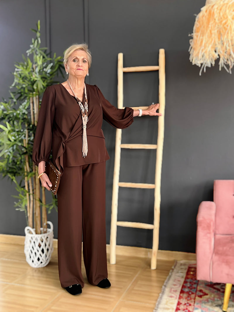 PANTALÓN ICONIC CHOCOLATE