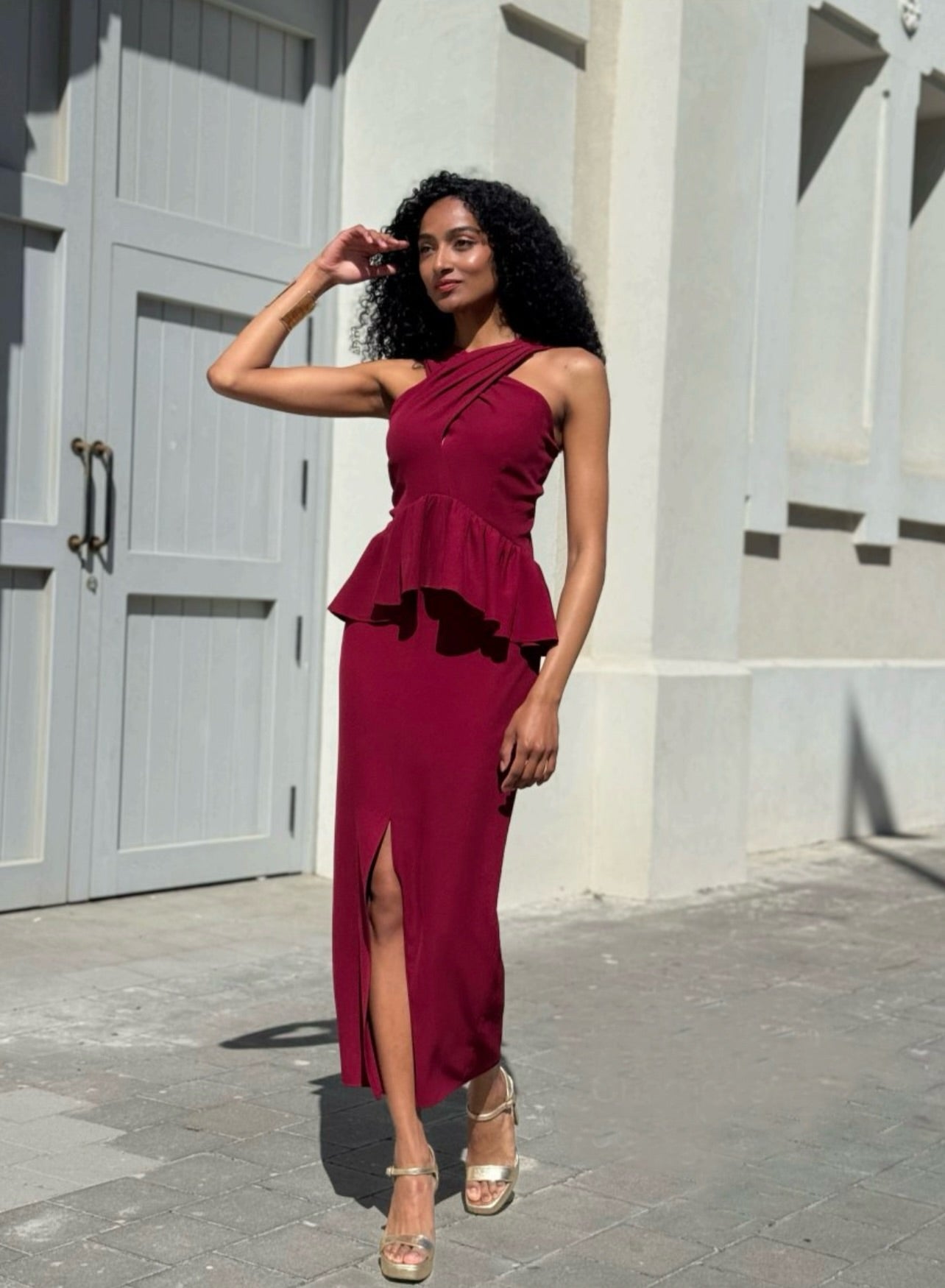 Vestido Largo Granate Peplum | Diseñado y Fabricado en España | El Vestidor de Inma El Vestidor de Inma