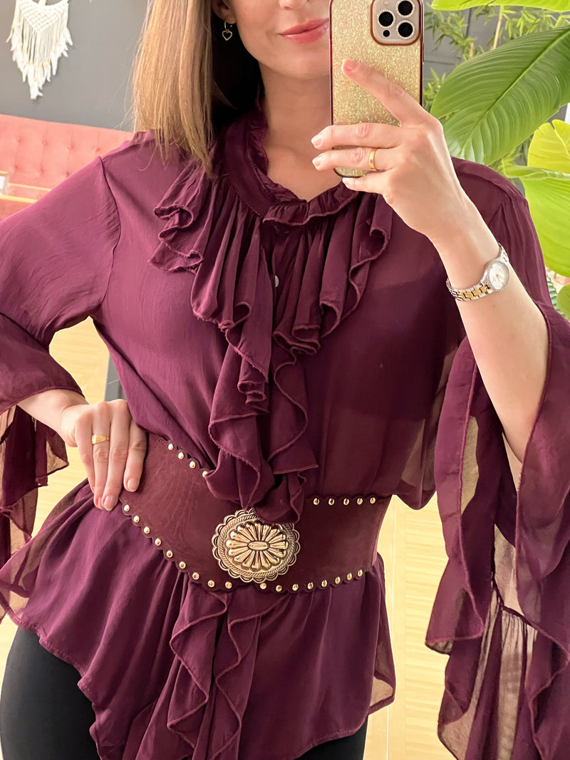 Blusa burdeos con volantes y mangas acampanadas – Talla única con estilo boho chic