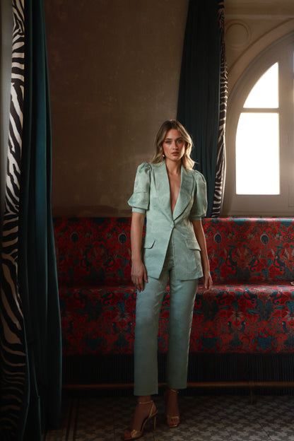 TRAJE MARA MENTA