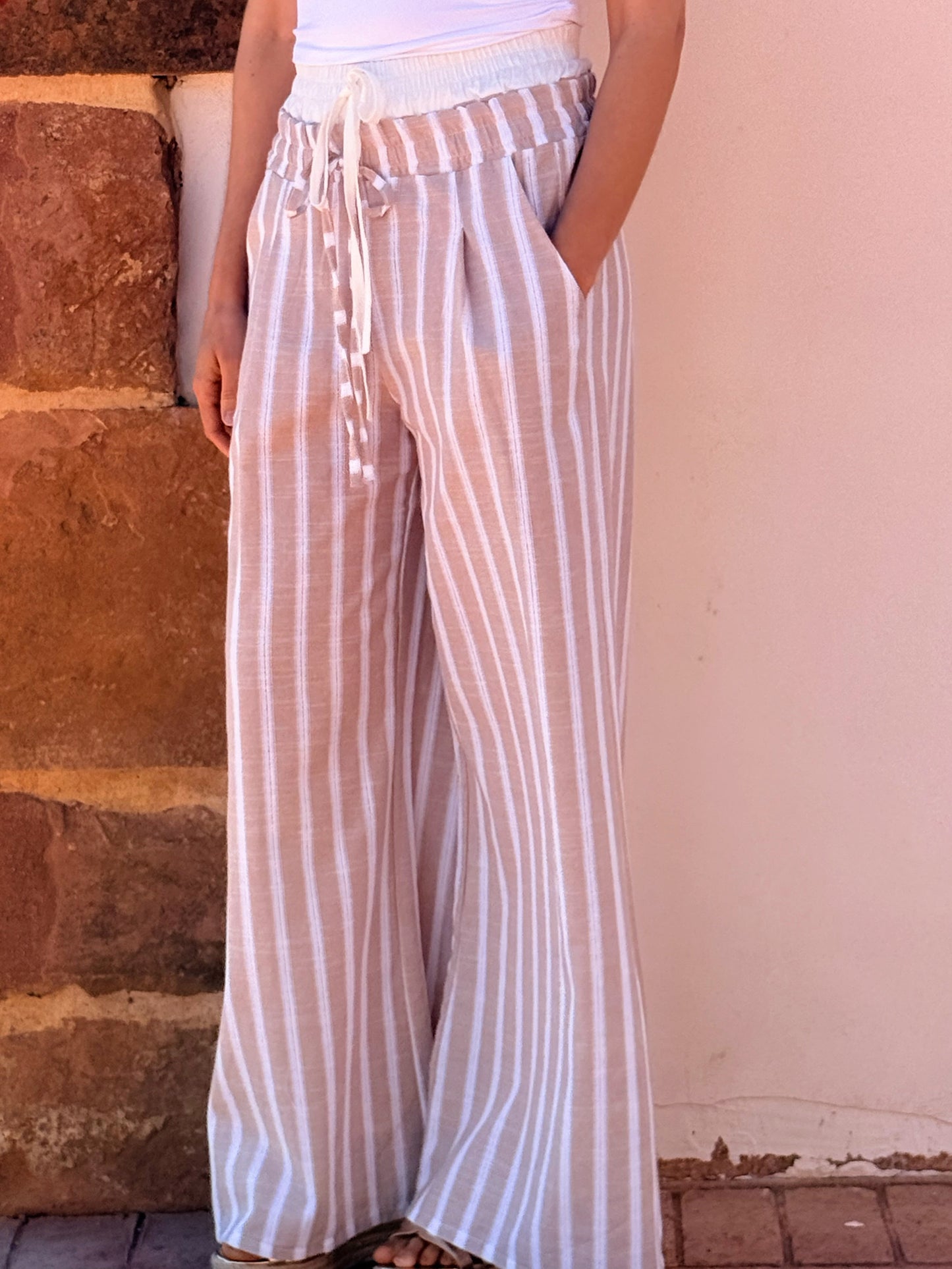Pantalón Palazzo Rayas con Hilo Dorado – Cintura Elástica | Verano Mujer El Vestidor de Inma